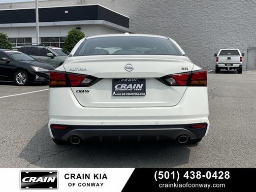 2022 Nissan Altima SR FWD