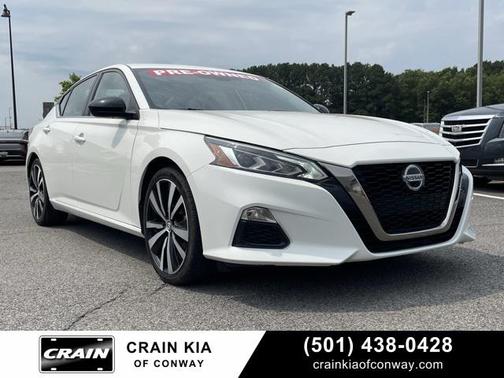 2022 Nissan Altima SR FWD