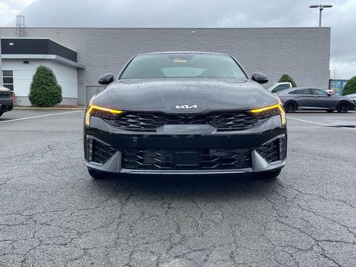 Aurora Black Pearl 2026 Kia K5 GT