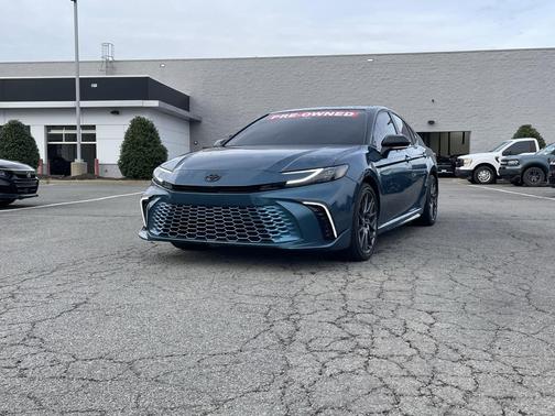 2025 Toyota Camry XSE