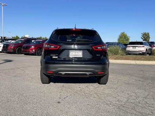 2020 Nissan Rogue Sport SV