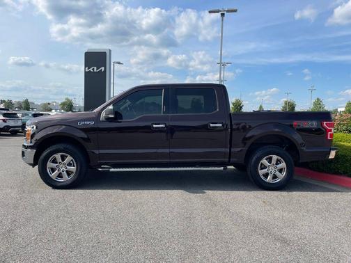 Magma Red Metallic 2019 Ford F-150 XLT