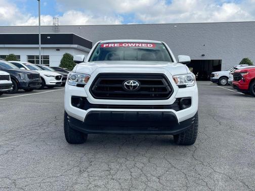 2022 Toyota Tacoma SR