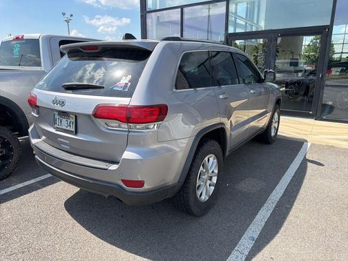 Billet Silver Metallic Clearcoat 2021 Jeep Grand Cherokee Laredo