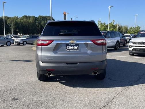 2021 Chevrolet Traverse LS