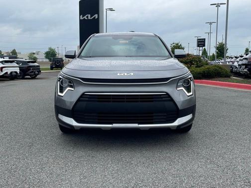 Steel 2026 Kia Niro LX