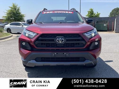 2023 Toyota RAV4 SE