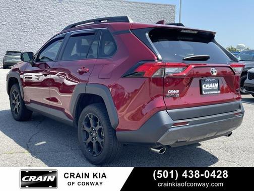 2023 Toyota RAV4 SE