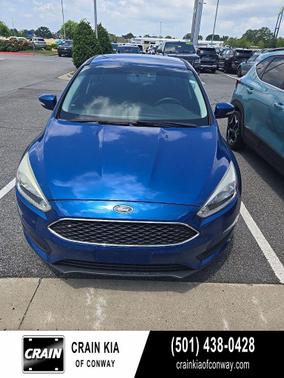 Lightning Blue Metallic 2018 Ford Focus SE