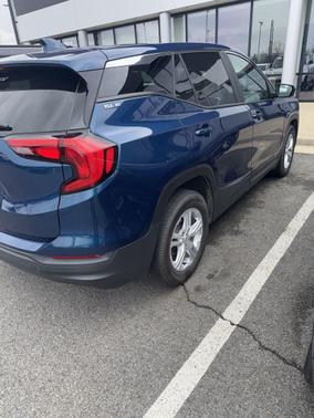 2021 GMC Terrain SLE