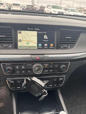 2018 Kia Cadenza Limited