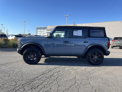 2024 Ford Bronco Black Diamond