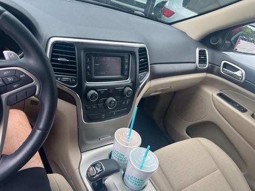 2014 Jeep Grand Cherokee Laredo