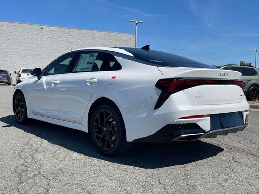 Snow White Pearl 2026 Kia K5 GT-Line FWD