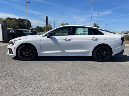 Snow White Pearl 2026 Kia K5 GT-Line FWD