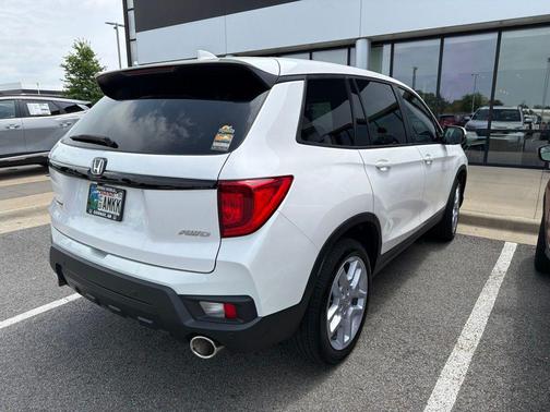 Platinum White Pearl 2025 Honda Passport AWD EX-L