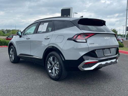 Wolf Gray 2024 Kia Sportage SX