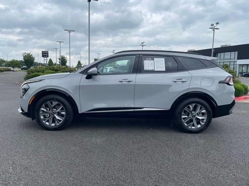 Wolf Gray 2024 Kia Sportage SX