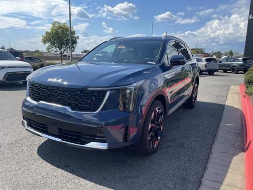 2025 Kia Sorento EX