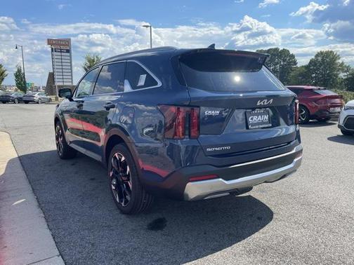 2025 Kia Sorento EX