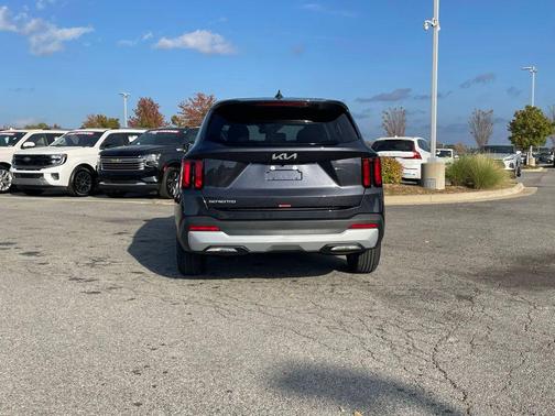 Panthera Metal 2026 Kia Sorento LX