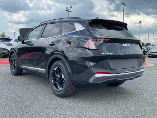 Ebony Black 2026 Kia Sportage EX