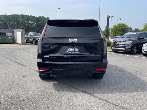 2023 Cadillac Escalade Sport Platinum