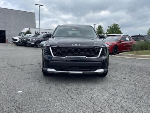 2025 Kia Sorento LX