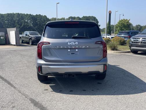 2025 Kia Telluride LX