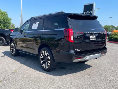 AGATE BLACK METALLIC 2025 Ford Expedition Platinum