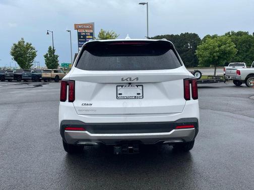 White Pearl 2026 Kia Sorento EX