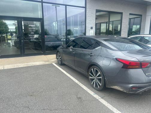 Gun Metallic 2020 Nissan Altima SR FWD