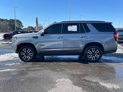 2021 GMC Yukon 4WD AT4