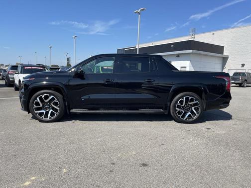 2024 Chevrolet Silverado EV First-Edition RST 4WD