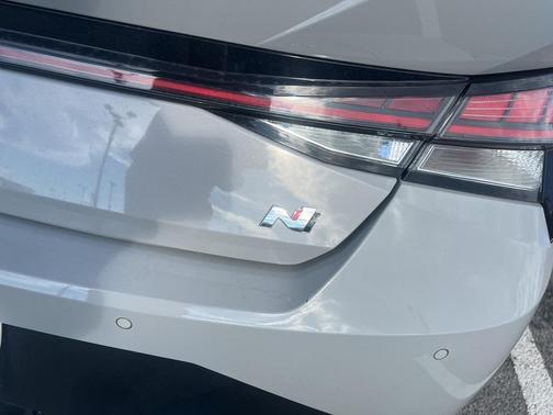 2022 Hyundai ELANTRA N Base