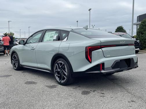 2025 Kia K4 GT-Line