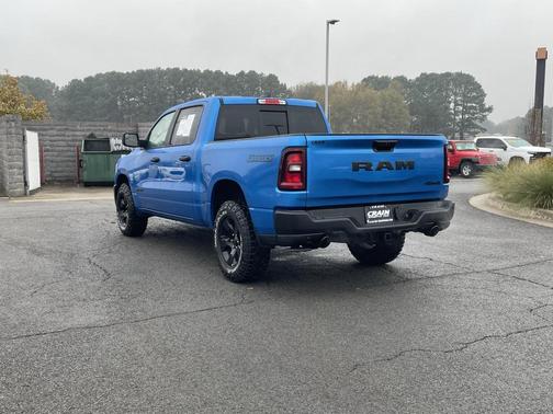 2025 RAM 1500 Warlock Crew Cab 4x4 5'7' Box