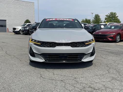 2023 Kia K5 GT-Line