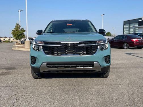 Pluton Blue/Black Roof 2026 Kia Seltos S