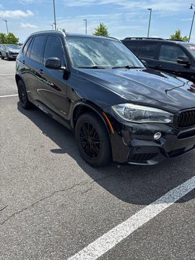 Black Sapphire Metallic 2018 BMW X5 xDrive50i