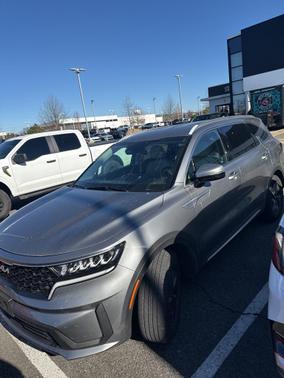 2022 Kia Sorento Hybrid S