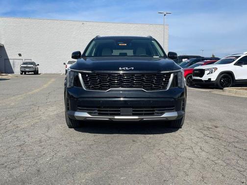 Ebony Black 2025 Kia Sorento S