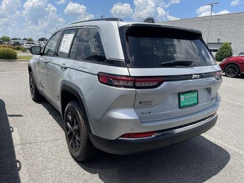 2023 Jeep Grand Cherokee Limited X