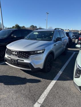 2022 Kia Sorento S