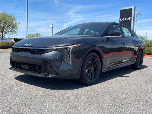 Interstellar Gray 2026 Kia K4 GT-Line Turbo