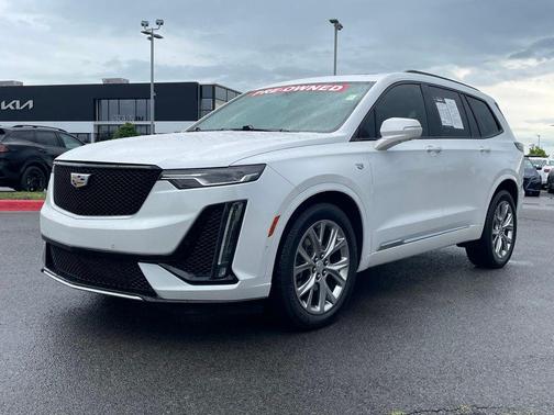 Crystal White Tricoat 2020 Cadillac XT6 Sport AWD