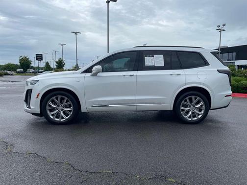 Crystal White Tricoat 2020 Cadillac XT6 Sport AWD