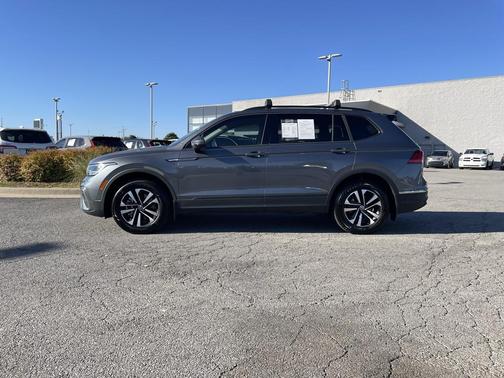 2024 Volkswagen Tiguan 2.0T S