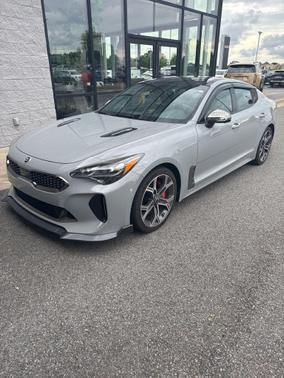 Ceramic Silver 2019 Kia Stinger GT2
