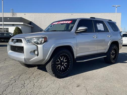 2019 Toyota 4Runner SR5